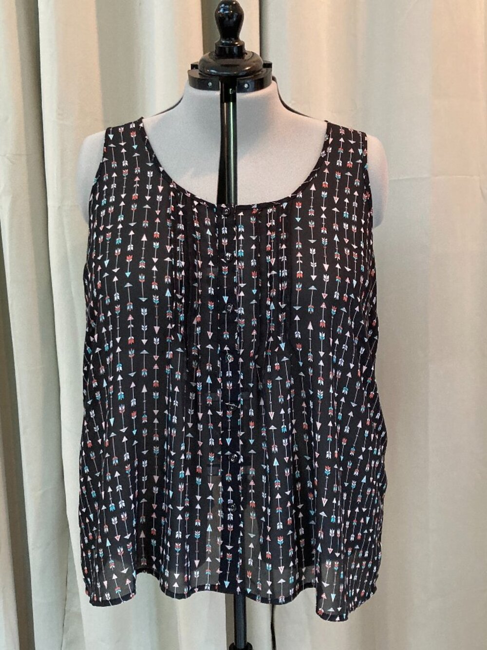 Torrid 3 Sheer Sleeveless Blouse with Crossover Back